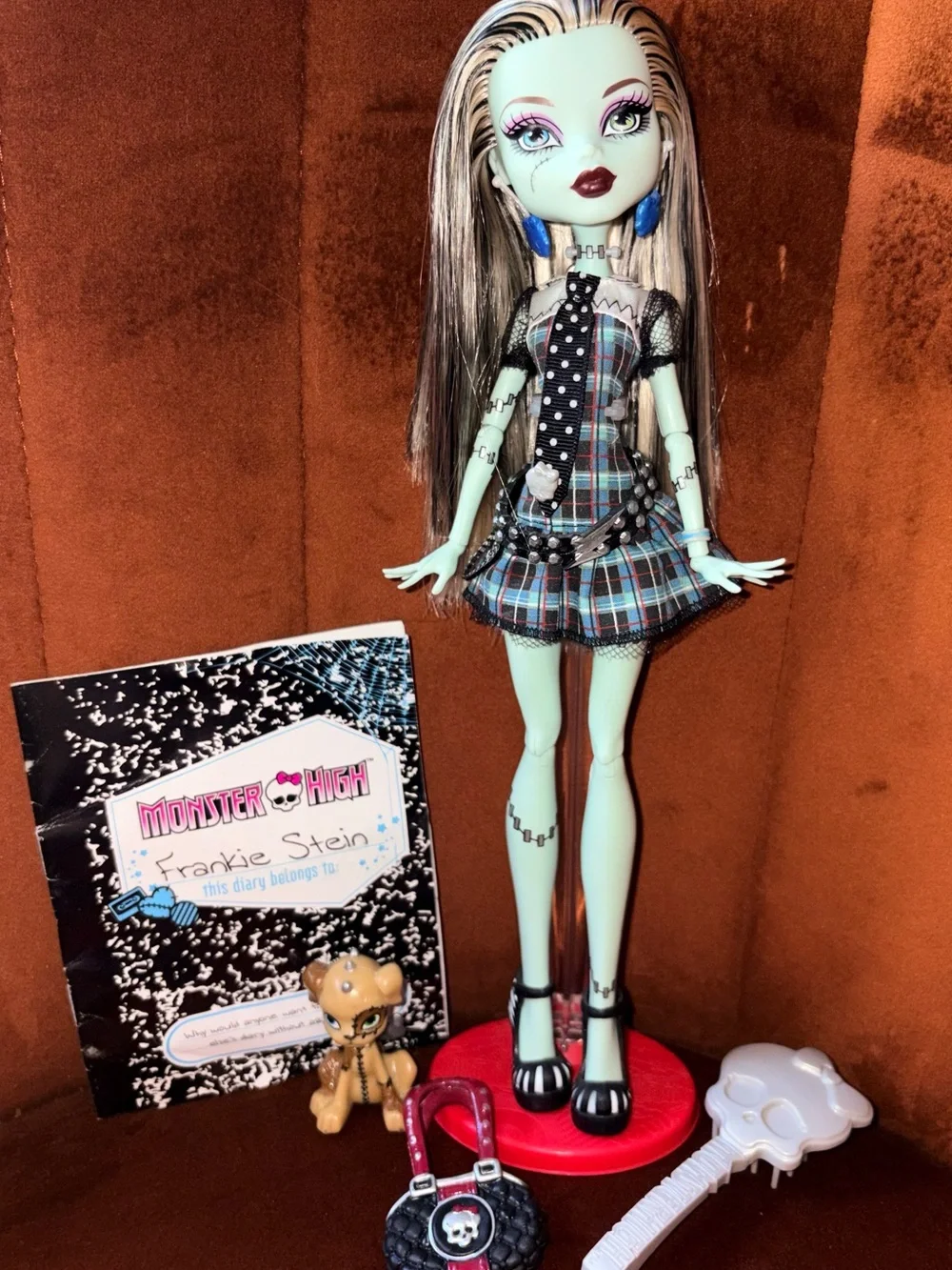 Monster High Frankie Stein  1st Wave black elastics  COMPLETE!